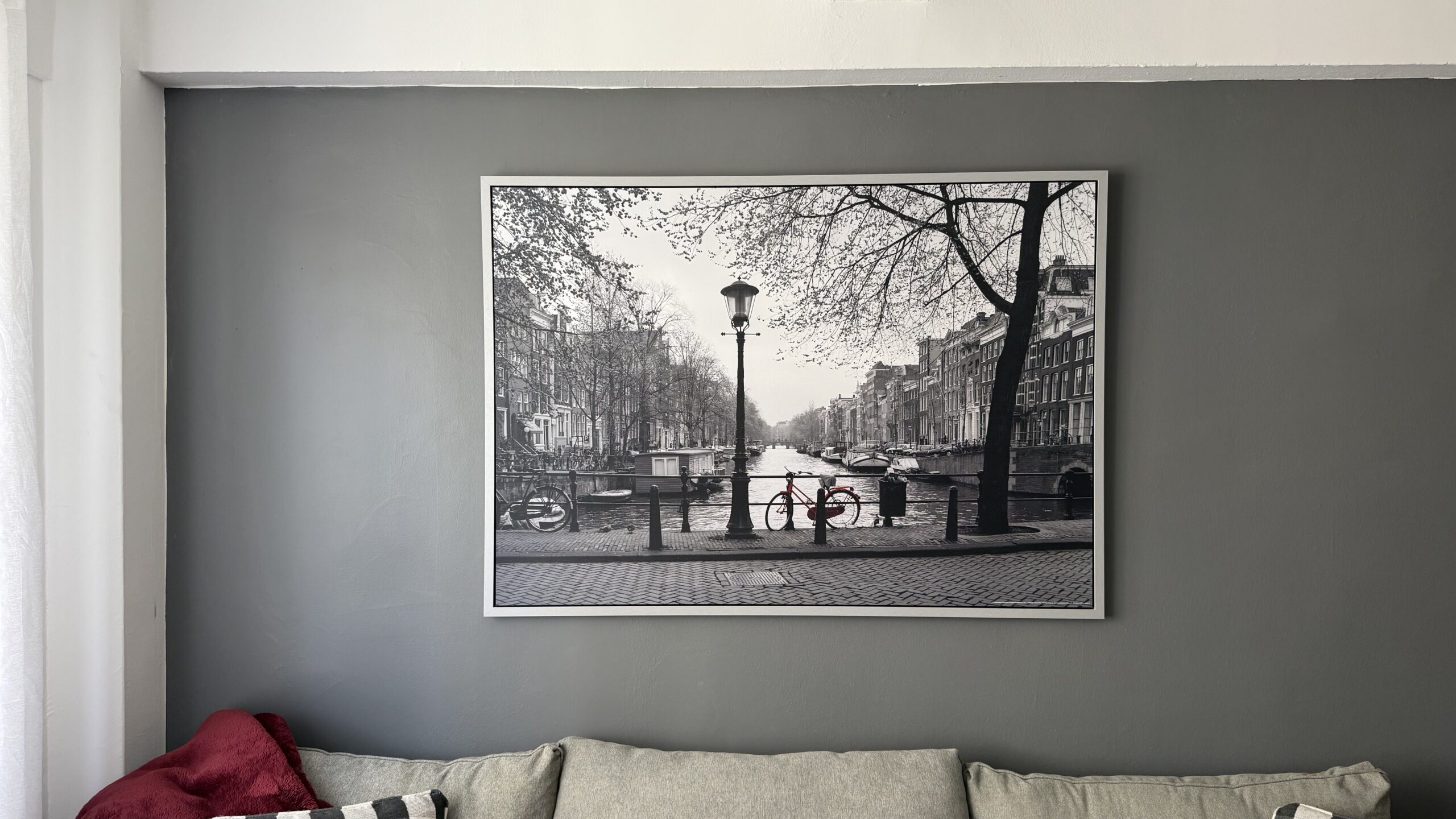 A perfectly mounted canvas by our NYC handyman